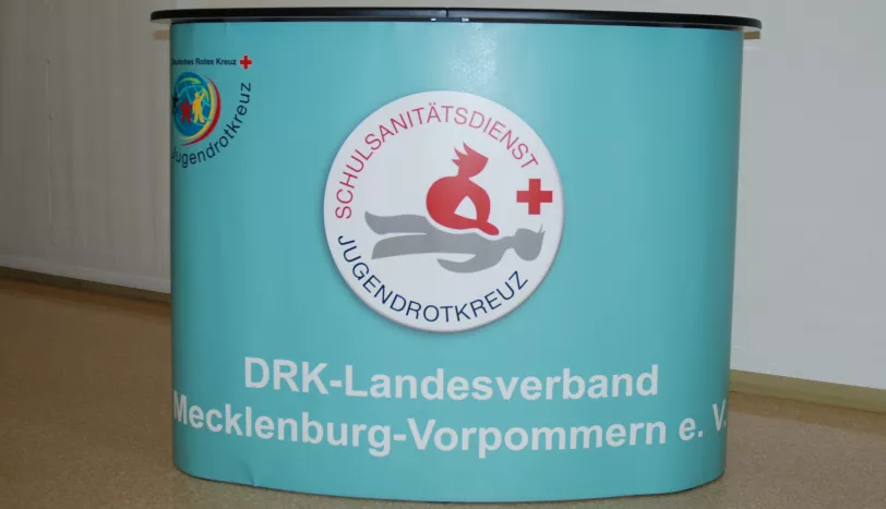Front der Messetheke mit SSD-Logo