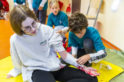 Verletztendarsteller und Ersthelfer beim JRK-Landeswettbewerb